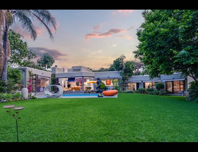 5 BEDROOM HOUSE FOR SALE IN LONEHILL